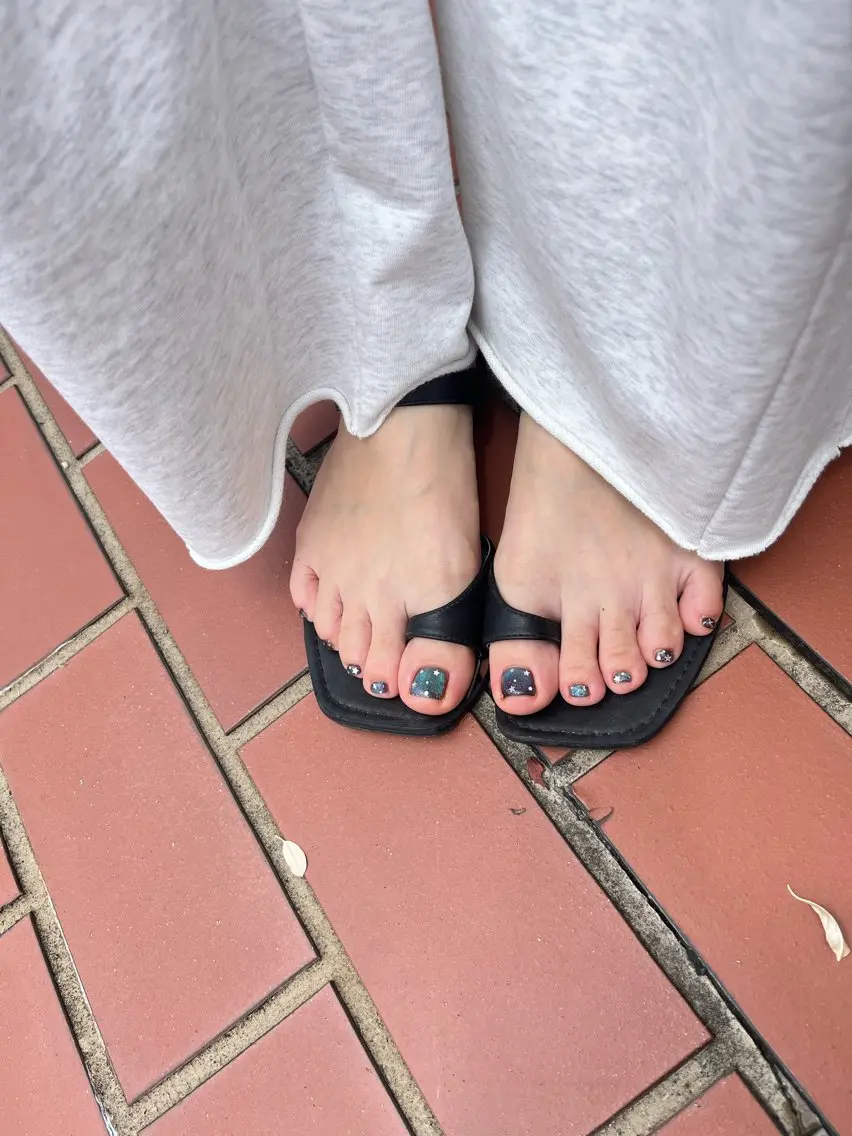 ネイル マグネットネイル ハンドネイル フットネイル nailsister ただのネイルデザイン