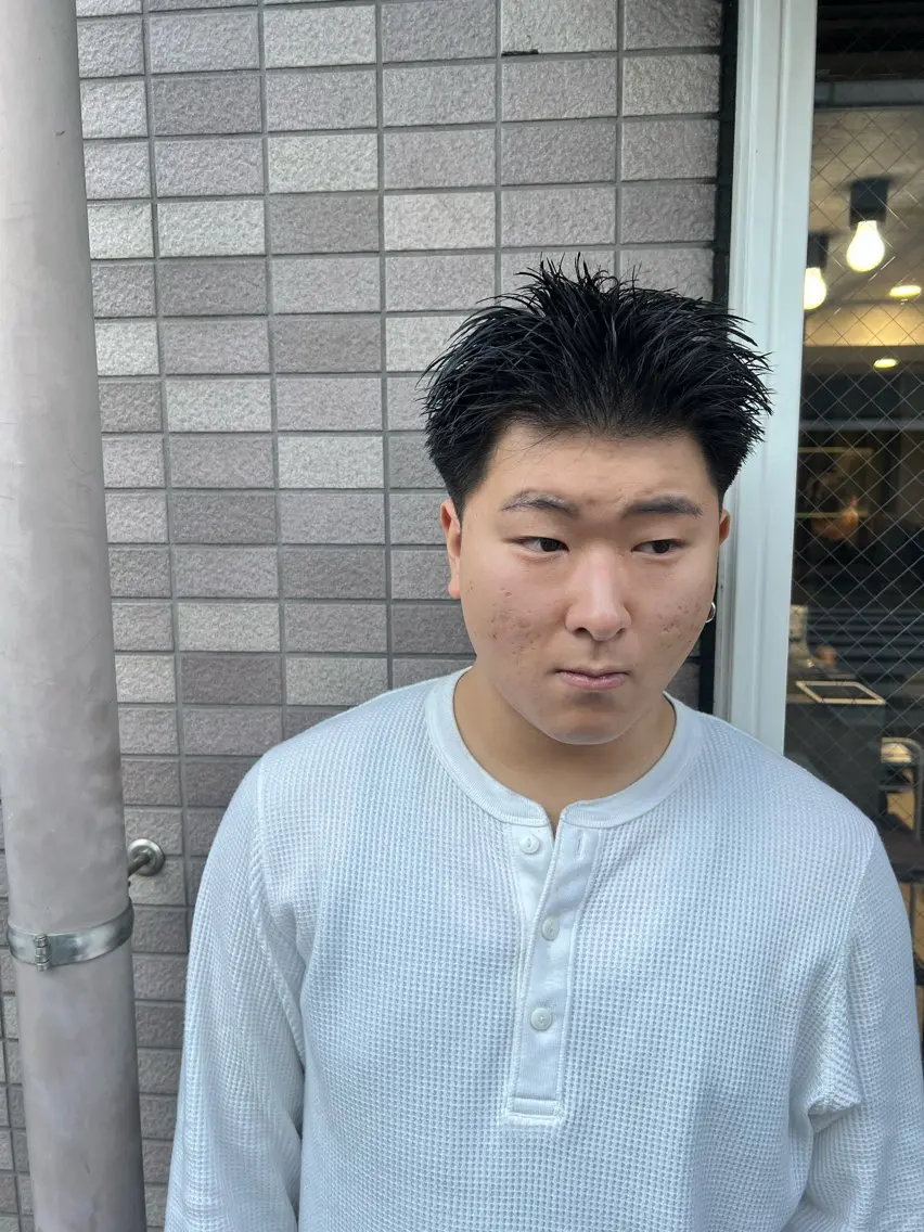 ショート メンズ フェードカット スパイキーショート ショートヘア PERCUT HYUGAのヘアスタイル
