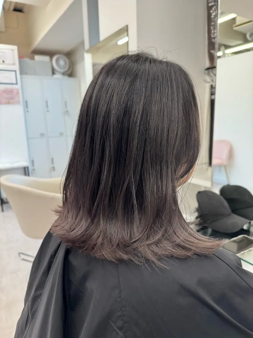 セミロング カット ヘアカラー トリートメント 堀江｜髪質改善 ×透明感カラー｜松浦のヘアスタイル