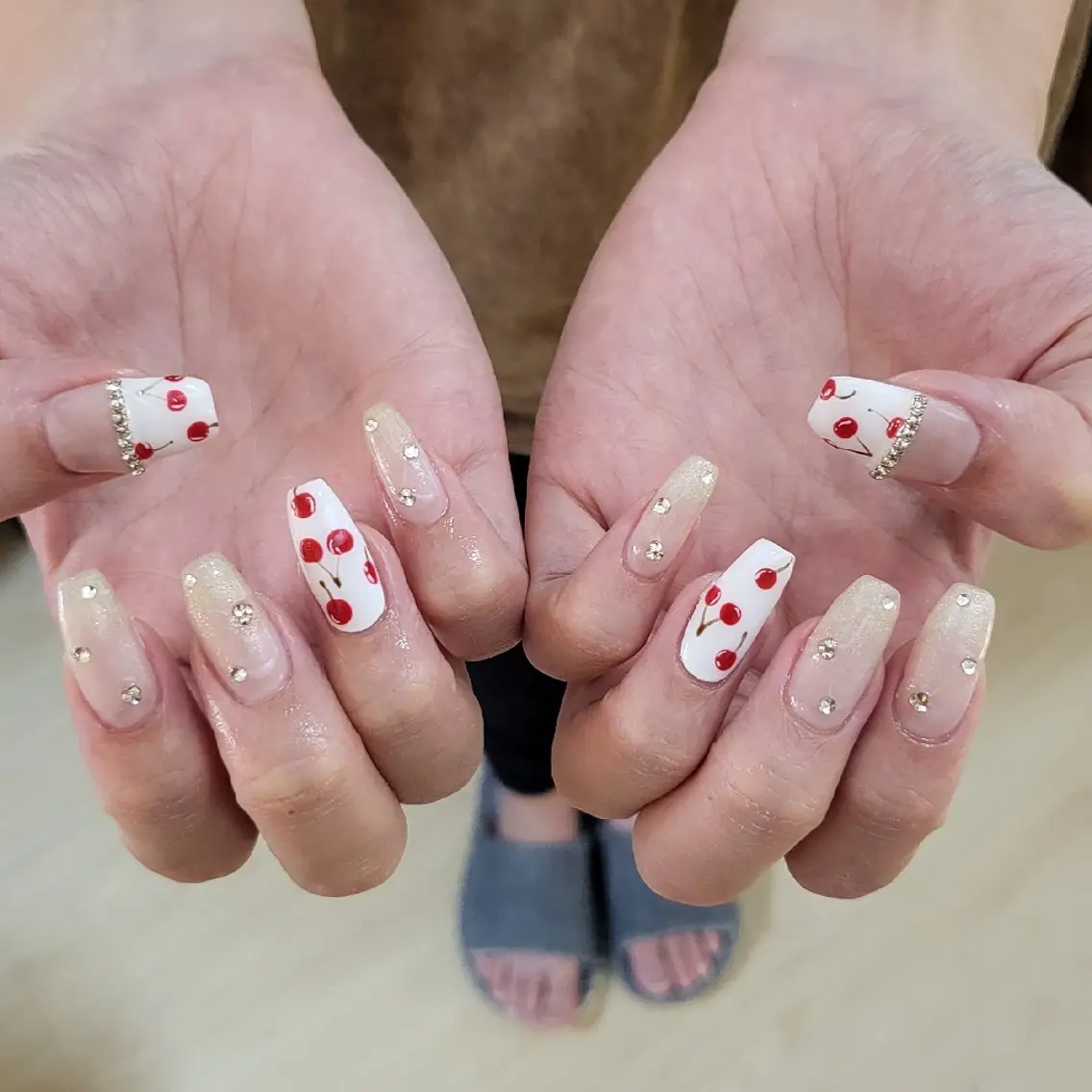 ネイル ease NAILSALONのネイルデザイン