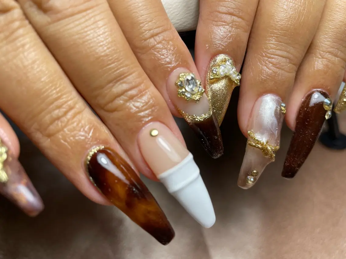 ネイル Bavardage Nailのネイルデザイン