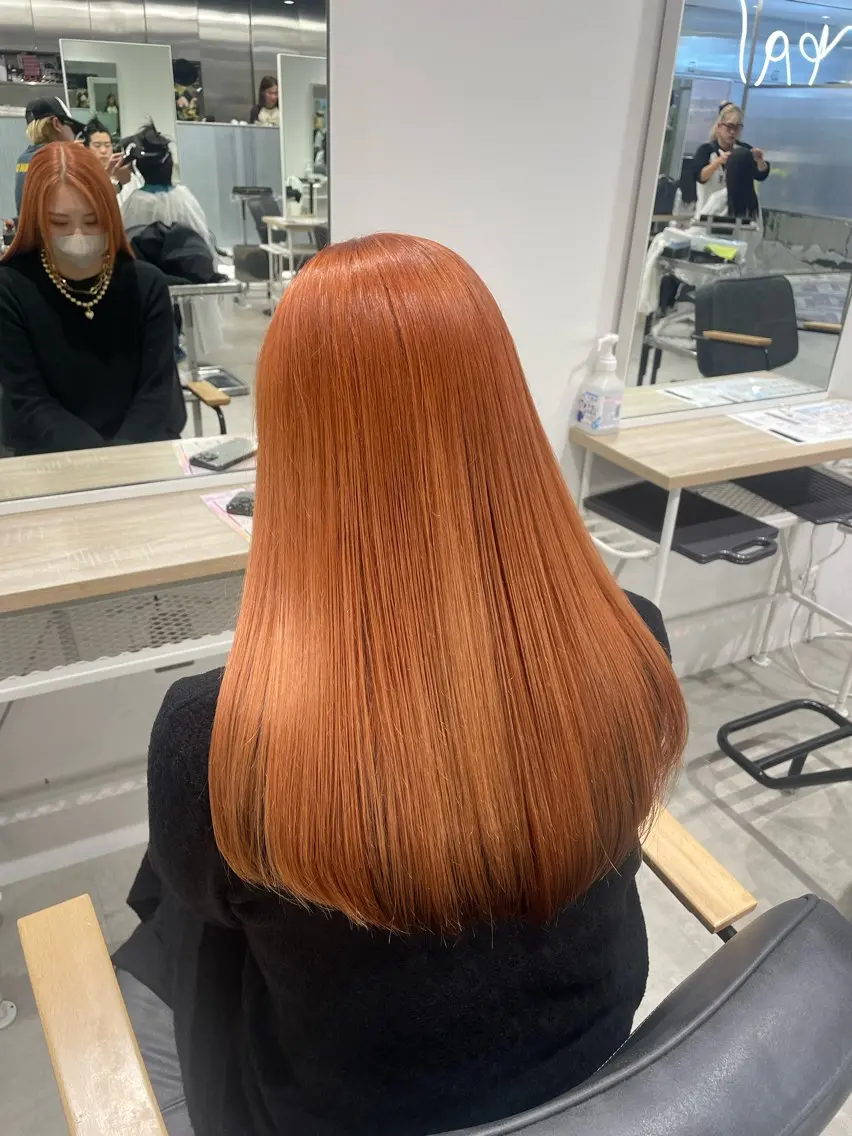 ロング ロングレイヤー 顔まわりレイヤー 顔周りカット 髪質改善 レイヤーカット アリサ/メンズ /酸性ストレートのヘアスタイル