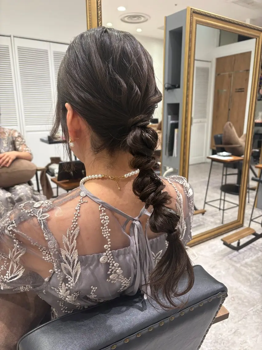 ヘアアレンジ ヘアセット ピンクカラーアレンジ 🩷AYANA🩷のヘアスタイル