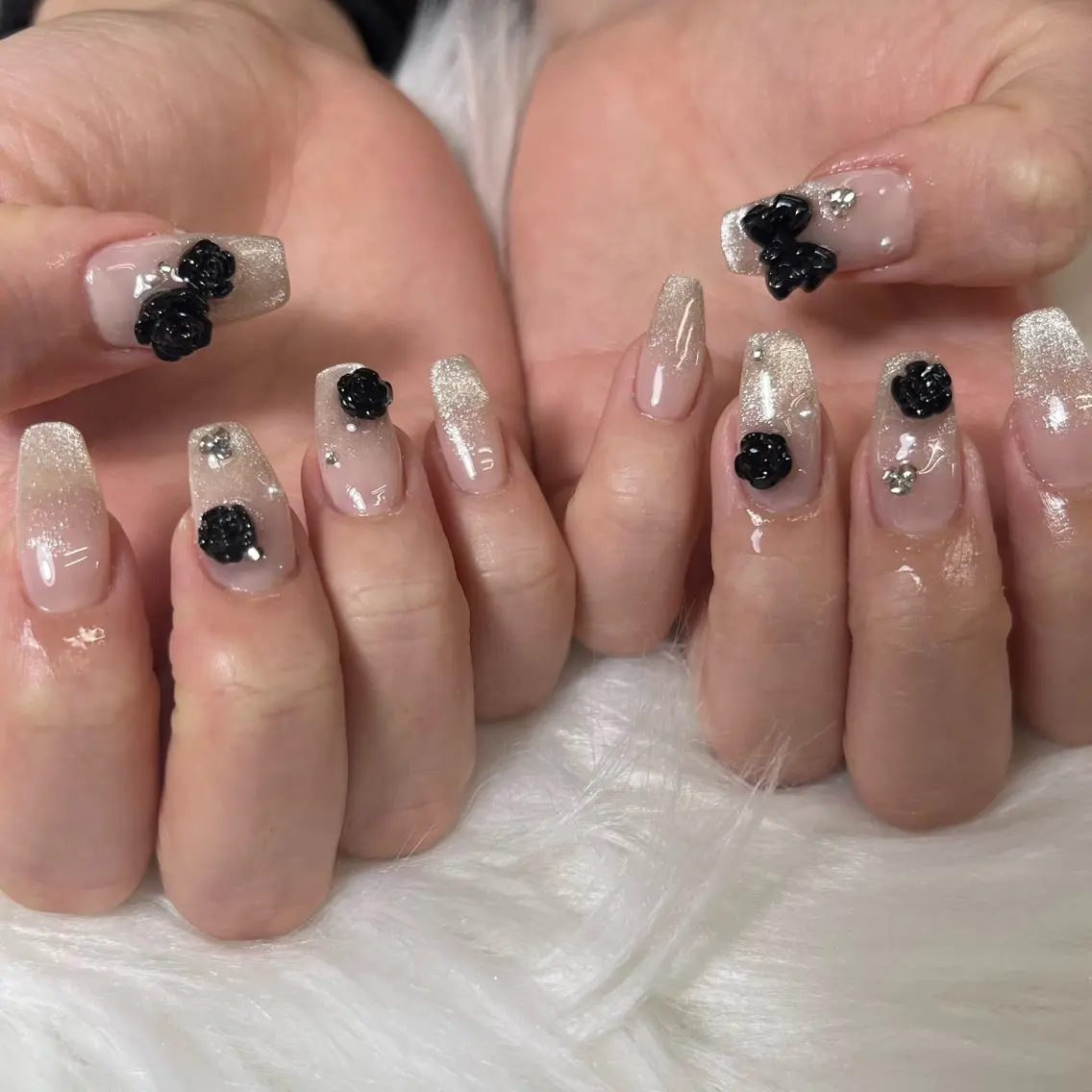 ネイル マグネットネイル nail salon Libertyのネイルデザイン