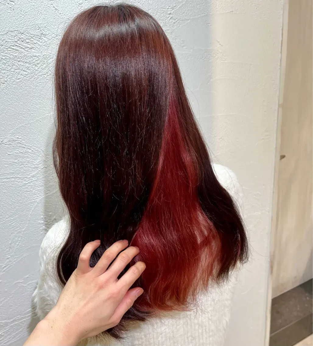ロング カラー ブリーチ インナーカラー カット ヘアカラー トリートメント メイク/ケアカラー 🐬HIKARU🐬のヘアスタイル