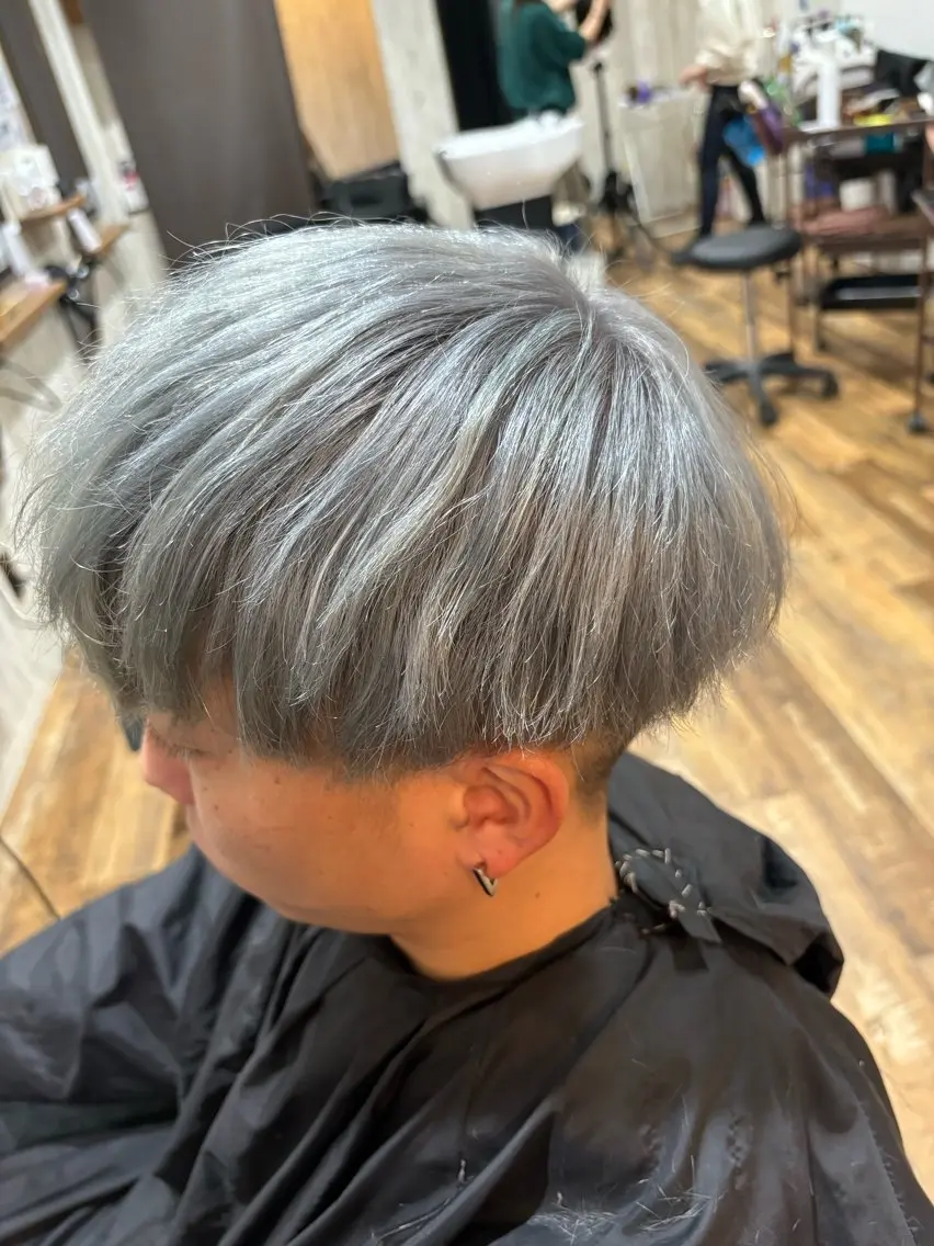 メンズ メンズブリーチ . Sakurakoのヘアスタイル
