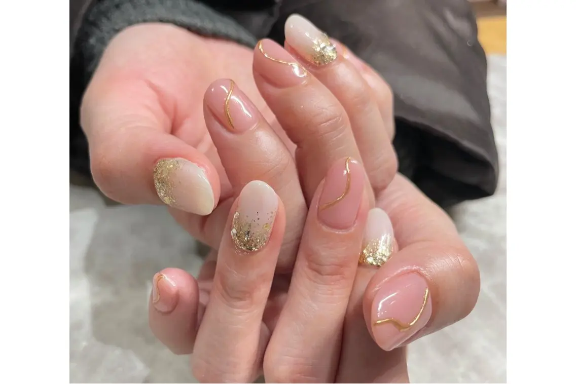 ネイル ハンドネイル 長谷川 奈緒美のネイルデザイン