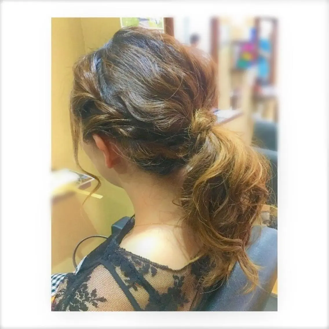 ミディアム ヘアアレンジ パピヨンロゼ 髪質改善/酸性のヘアスタイル