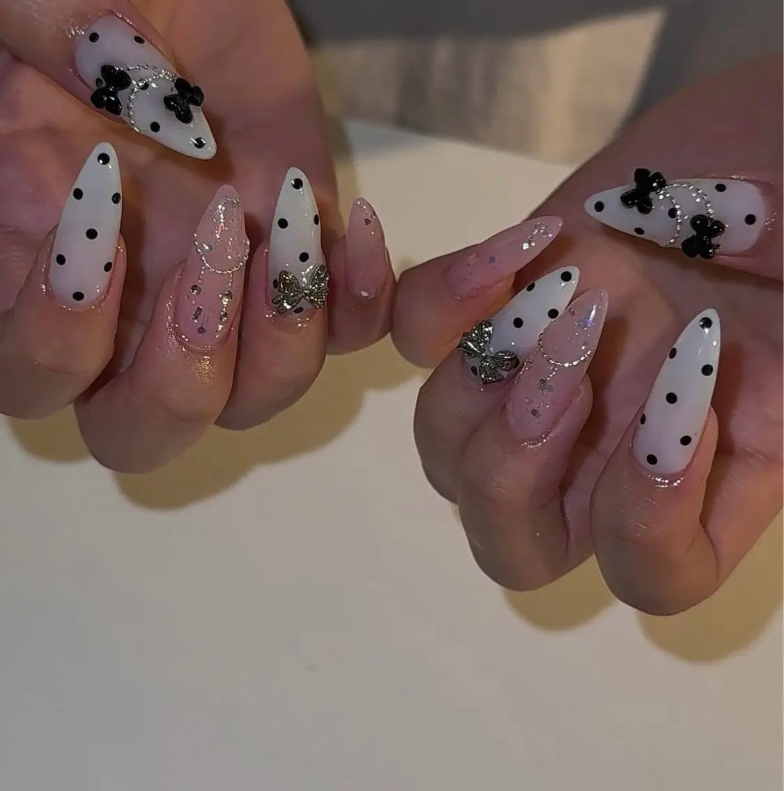 ネイル ハンドネイル NiJi Nailsのネイルデザイン