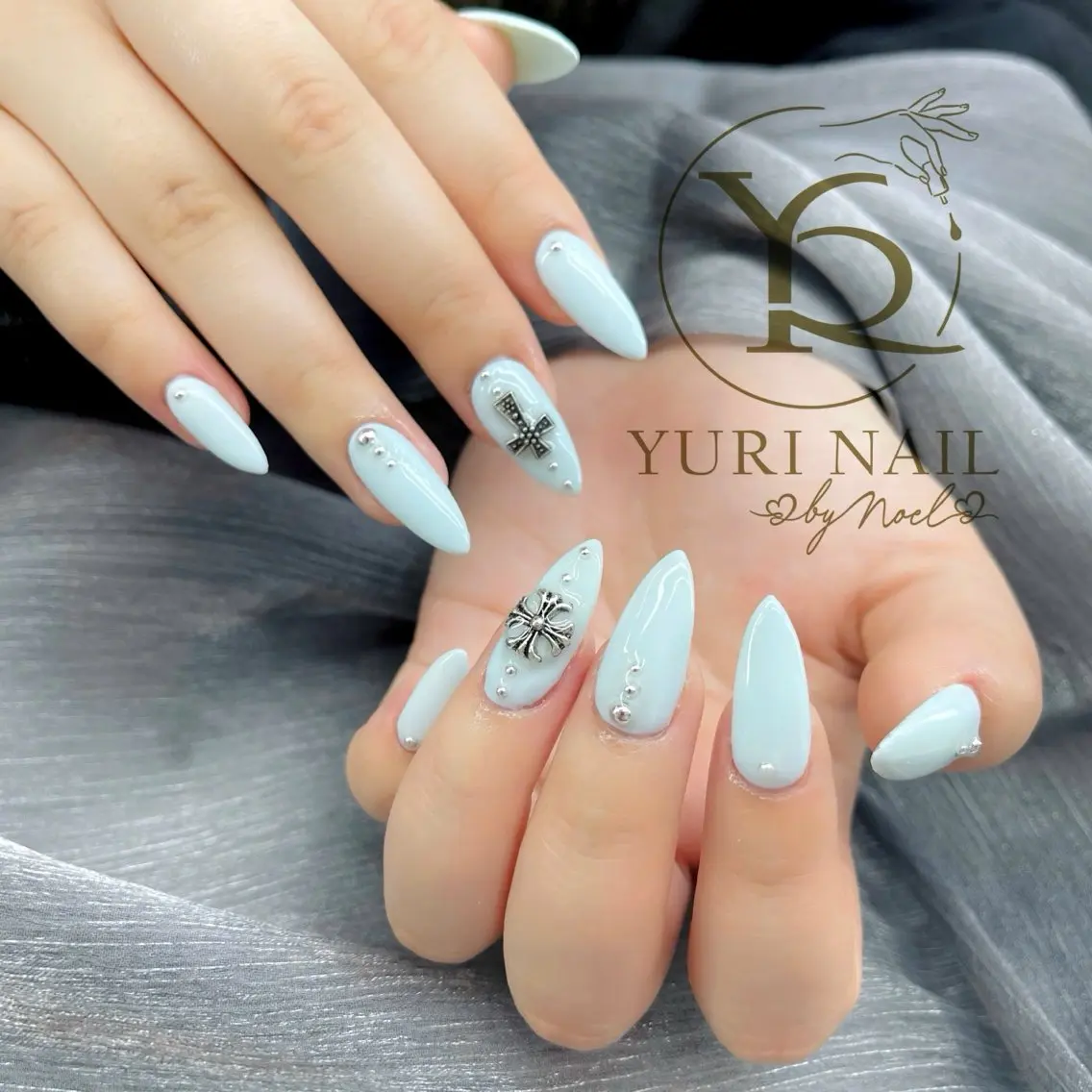 ネイル チークネイル フットネイル フレンチネイル グラデーション キラキラネイル ハンドネイル フットネイル ハンドケア YURI Nail NARITAのネイルデザイン