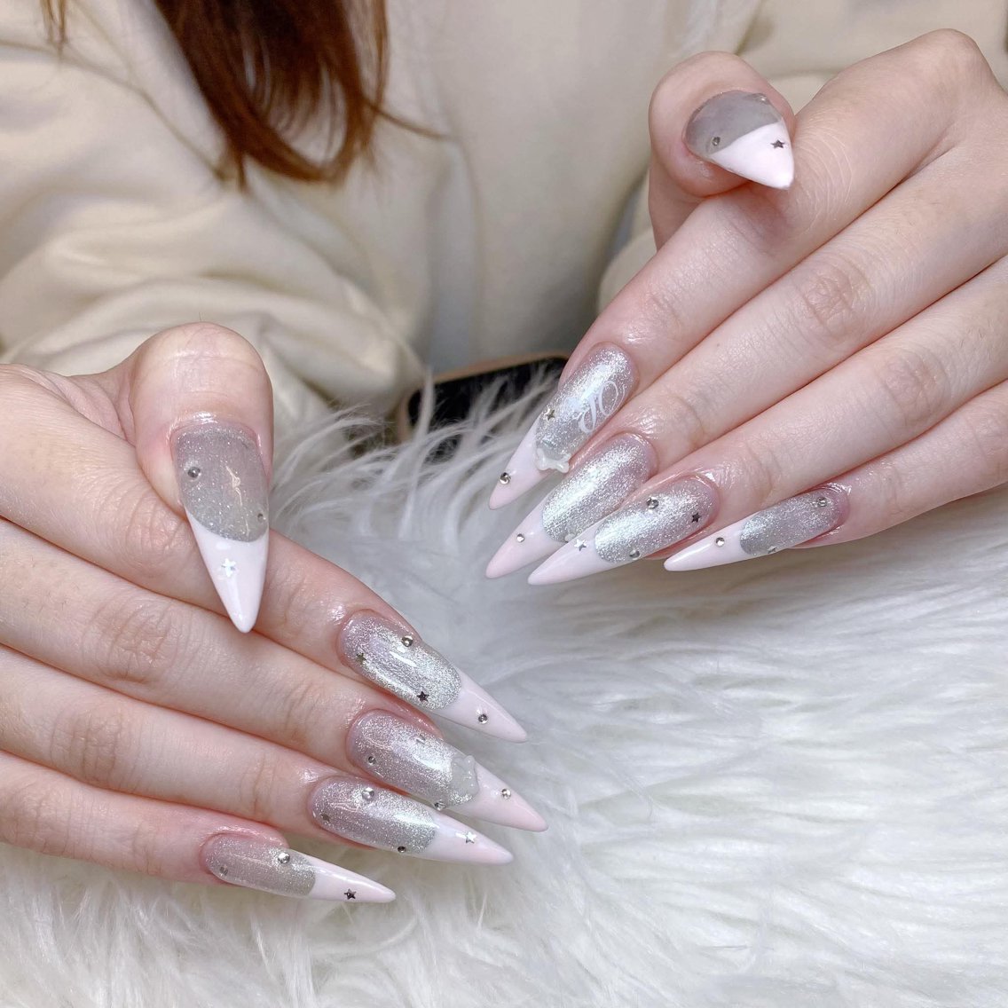 ネイル ハンドネイル ハンドケア Anh Nail 歌舞伎町のネイルデザイン
