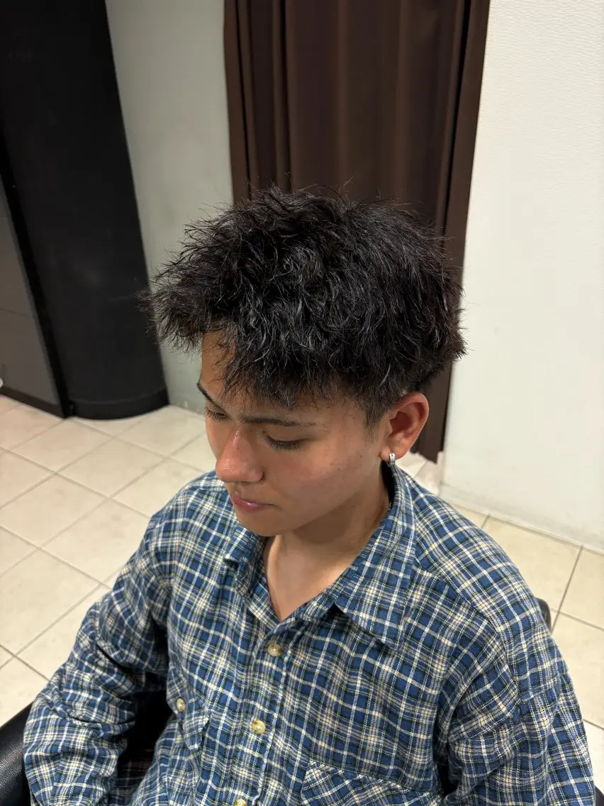 ショート パーマ メンズ メンズパーマ 塩田 稜真のヘアスタイル