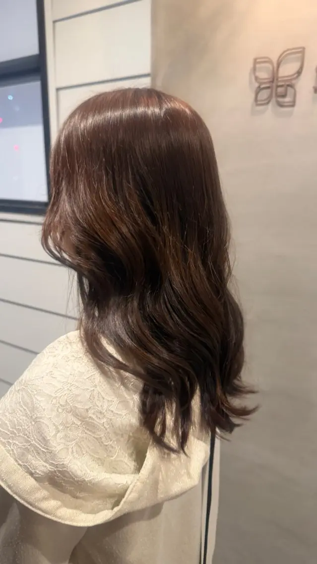 セミロング ヘアカラー 久光 亜寿花のヘアスタイル