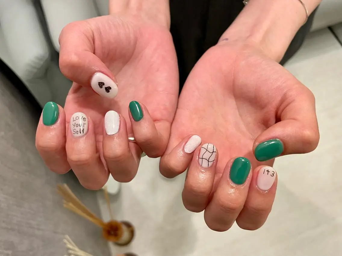 ネイル ニュアンスネイル haruka. nailsTOKYOのネイルデザイン