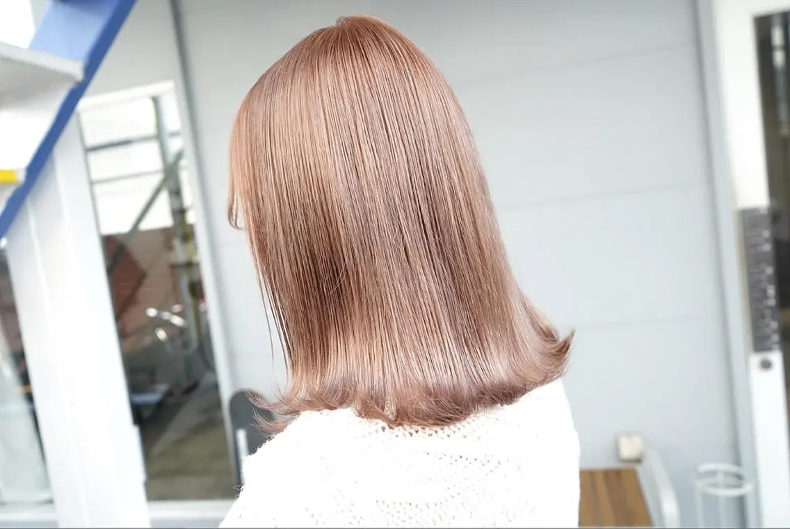 ミディアム カラー ヘアアレンジ ヘアカラー トリートメント lani ブリーチ /ダブルカラーのヘアスタイル