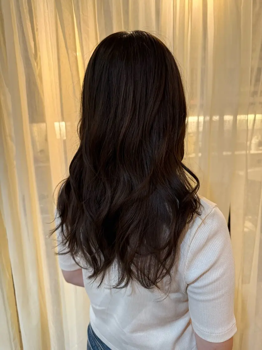 ロング 藤原 百花のヘアスタイル