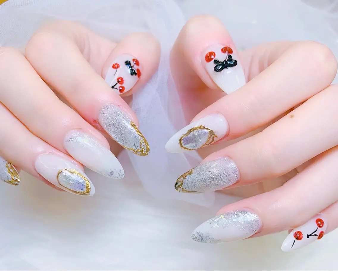 ネイル チークネイル フラッシュネイル フレンチネイル グラデーション ラメ(グリッター) ハンドネイル AN NAIL SALONのネイルデザイン
