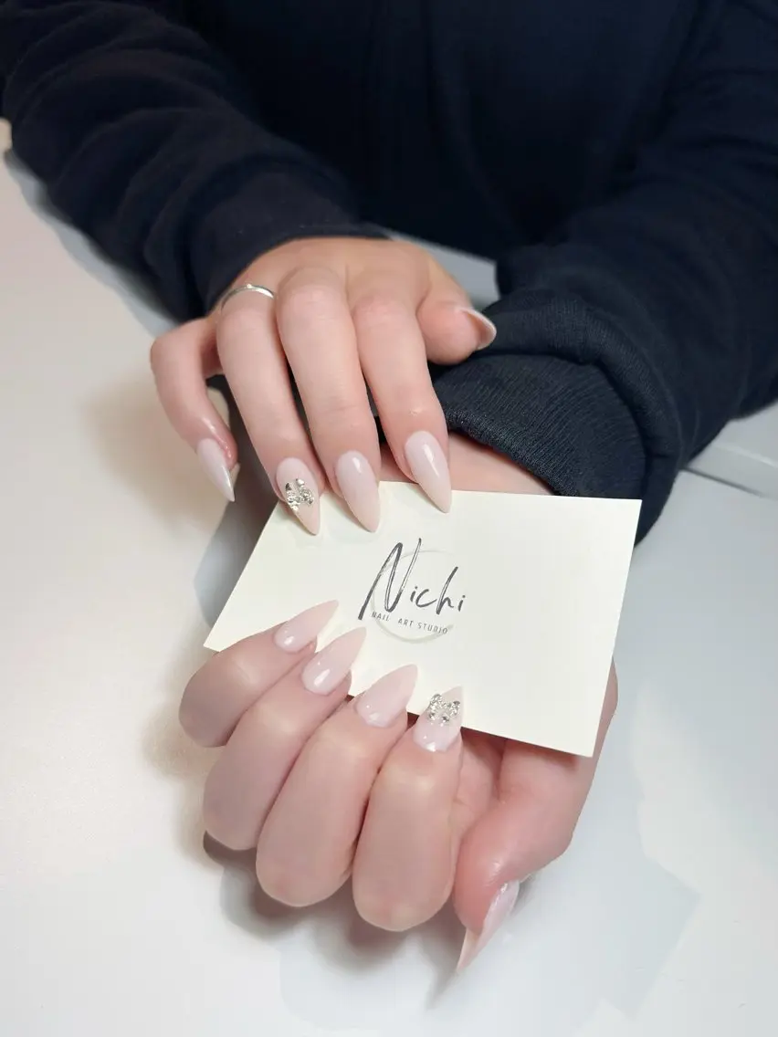ネイル オーロラネイル チークネイル フットネイル フレンチネイル ジェルネイル Nichi Nailsのネイルデザイン