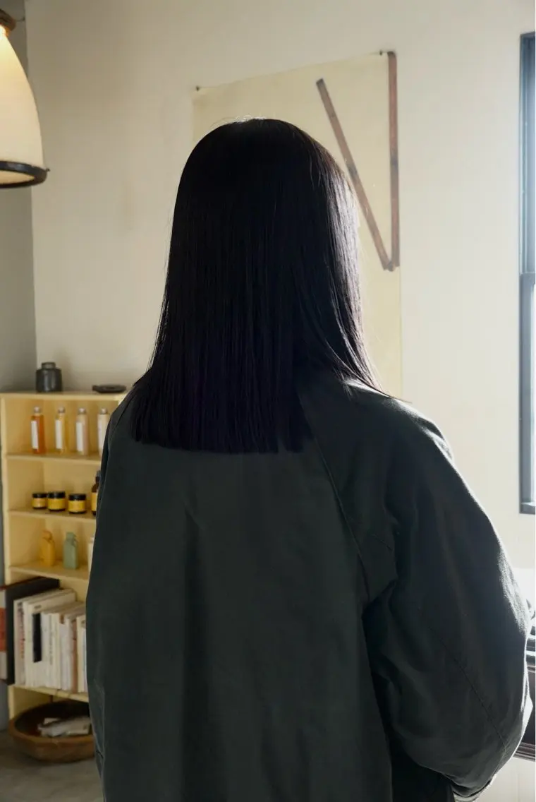 ミディアム カラー パーマ 酸性ストレート ストレートパーマ カット 縮毛矯正 room3小出 奈央子のヘアスタイル