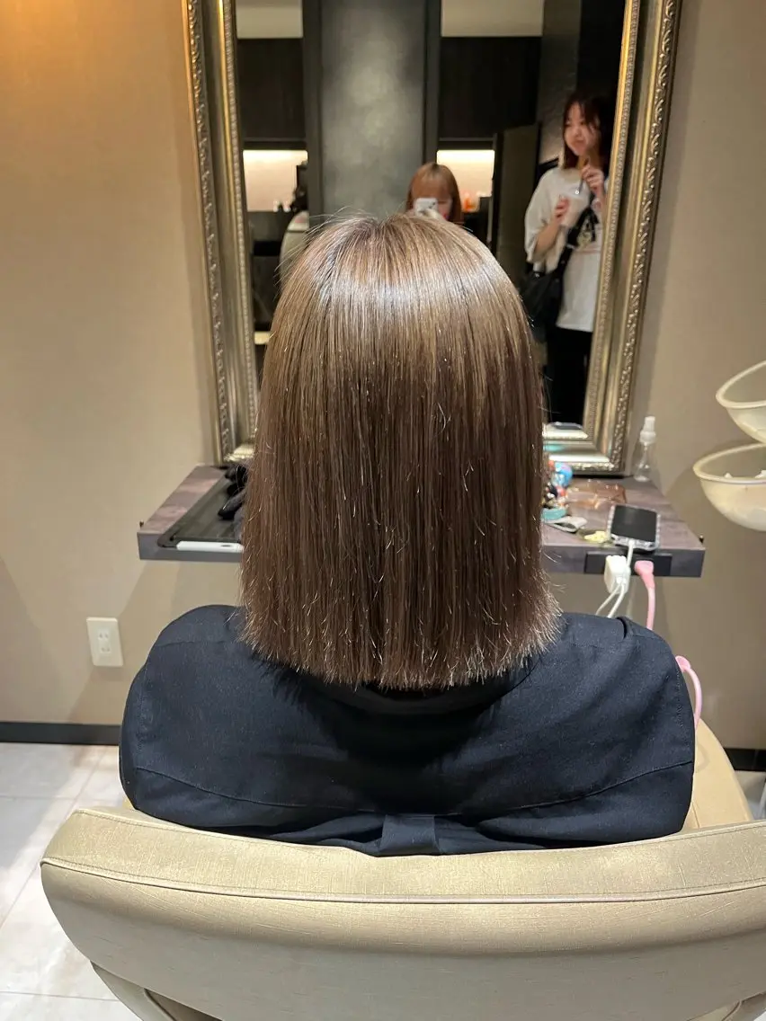 カラー ブリーチ 🤍KIND 堀川留加🤍のヘアスタイル