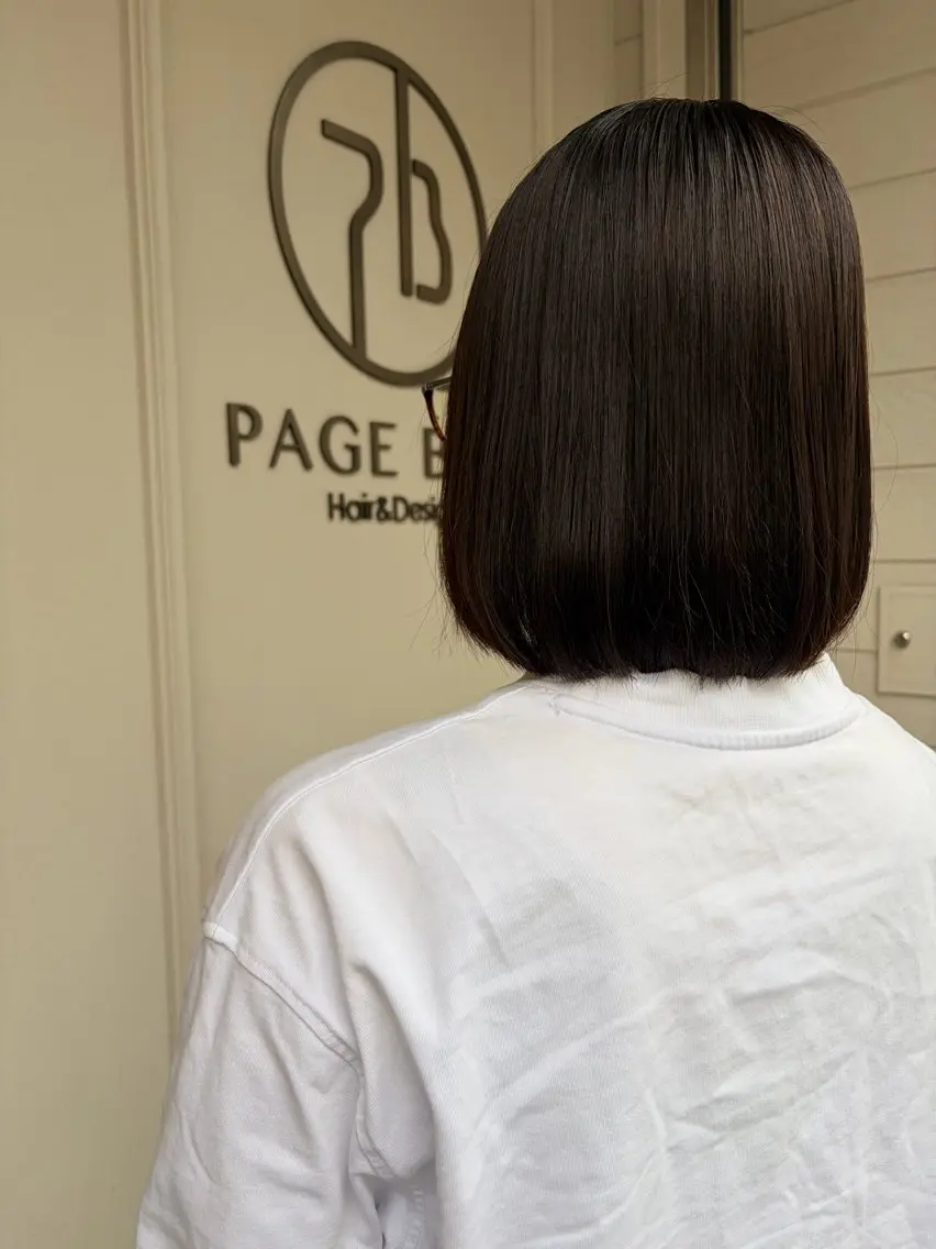ショート カラー 中島 美里のヘアスタイル