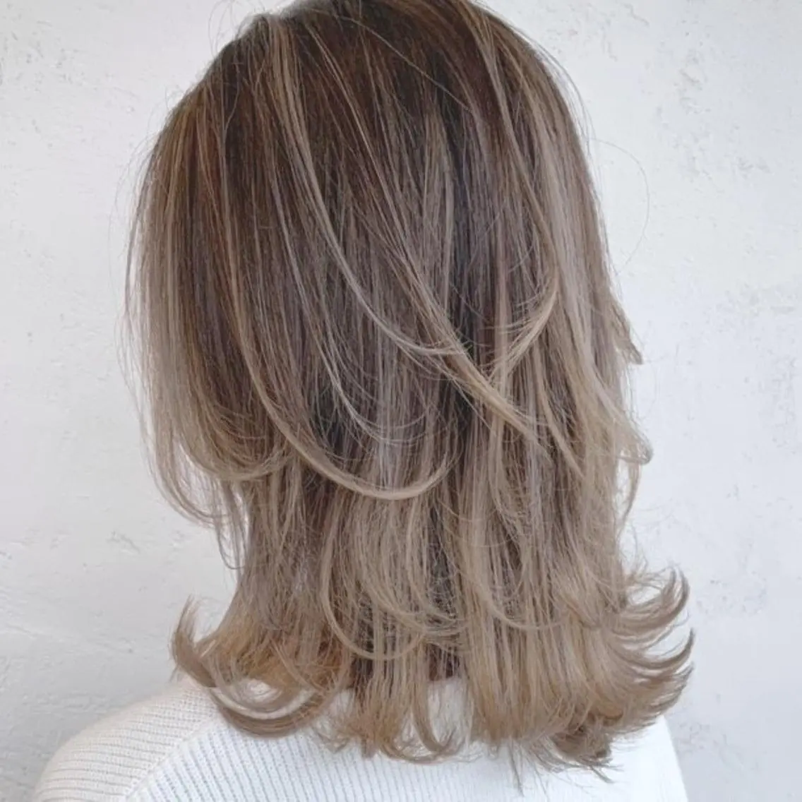 セミロング カラー ヘアアレンジ パーマ カット トリートメント ITbyALBUM 中野店のヘアスタイル