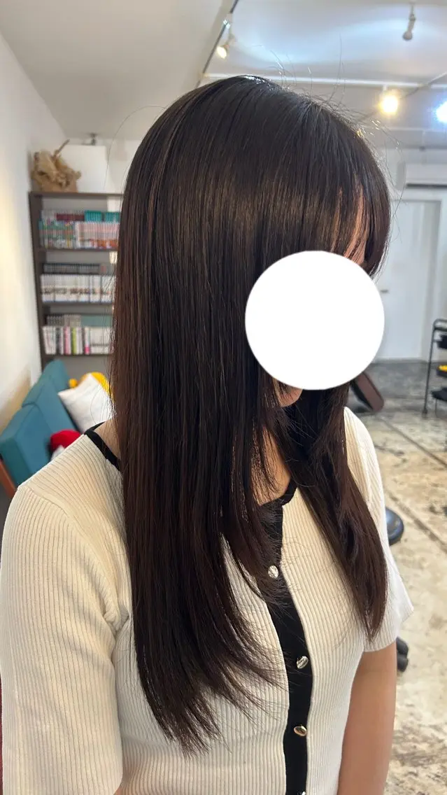 ロング レイヤーカット GRAFICA 優香のヘアスタイル