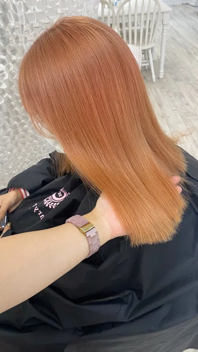 セミロング カラー ヘアカラー トリートメント ハイトーンカラー 🩷NANAのヘアスタイル
