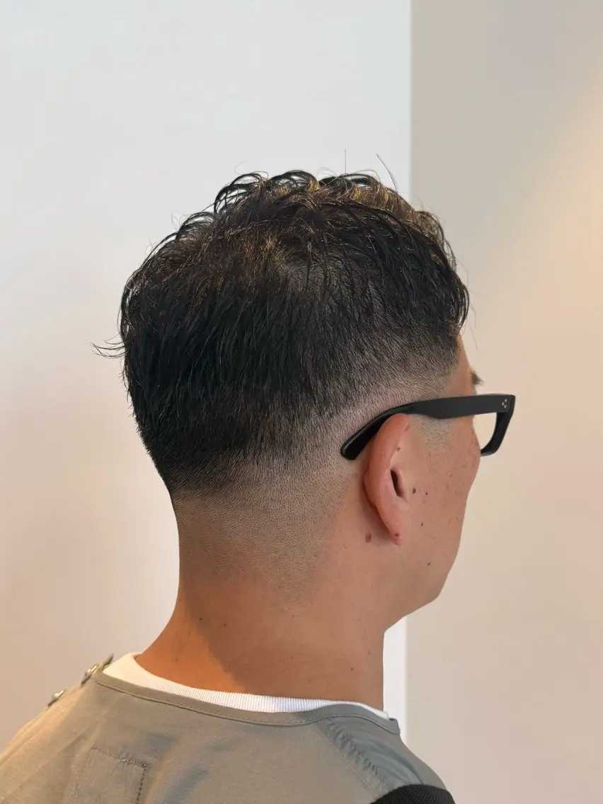 ショート カット 福永 縁のヘアスタイル