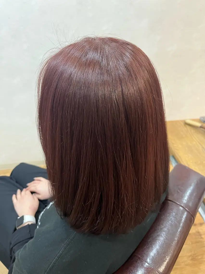 カラー レッドカラー ヘアカラー 小磯 美輝のヘアスタイル