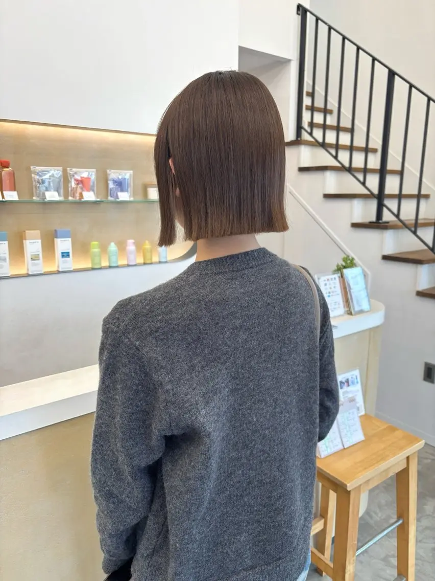 ショート 切りっぱなしボブ ボブ 蛭町 遥香のヘアスタイル
