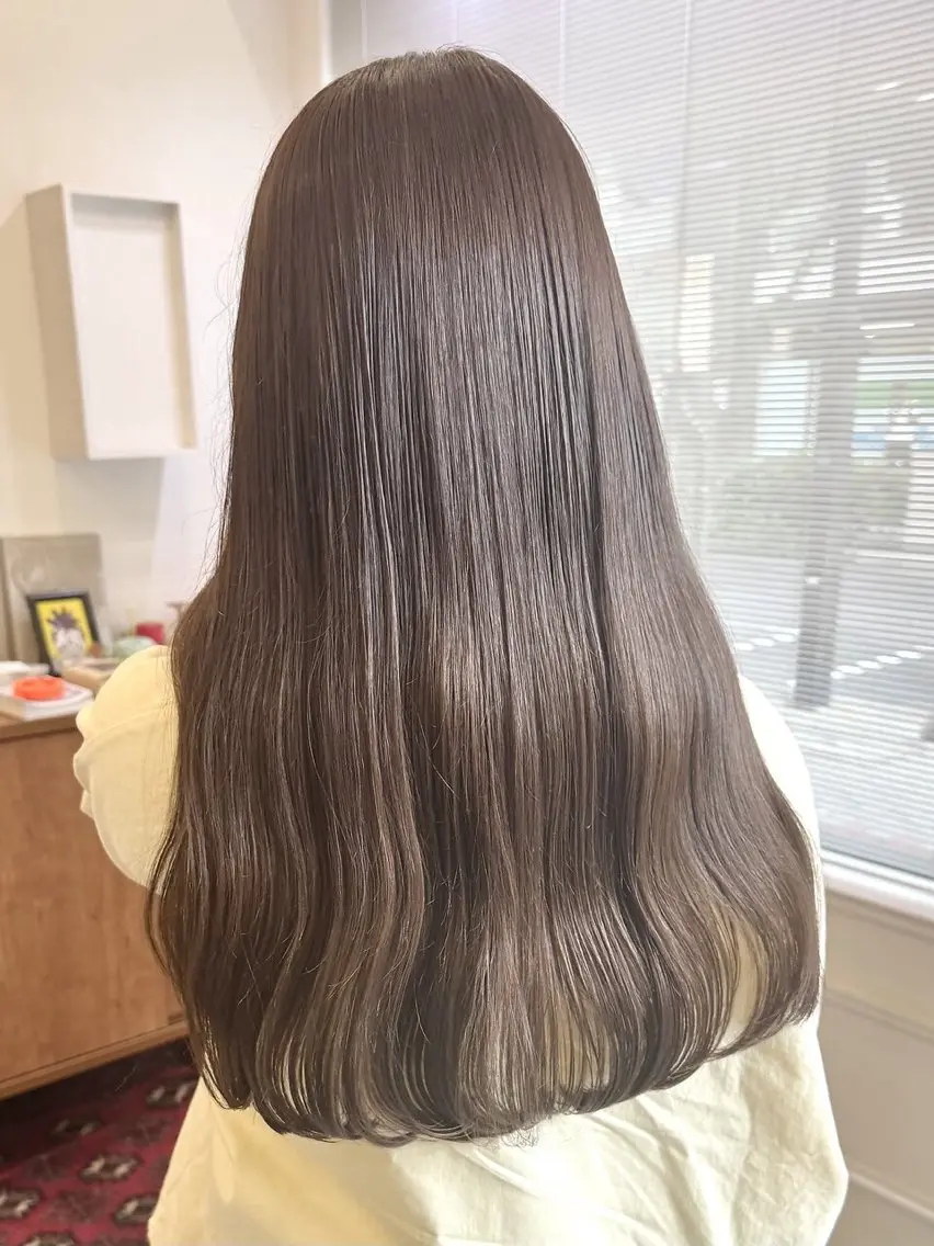 【集中ケアしたい方🍃】質感再生トリートメント+ポイントカットの写真