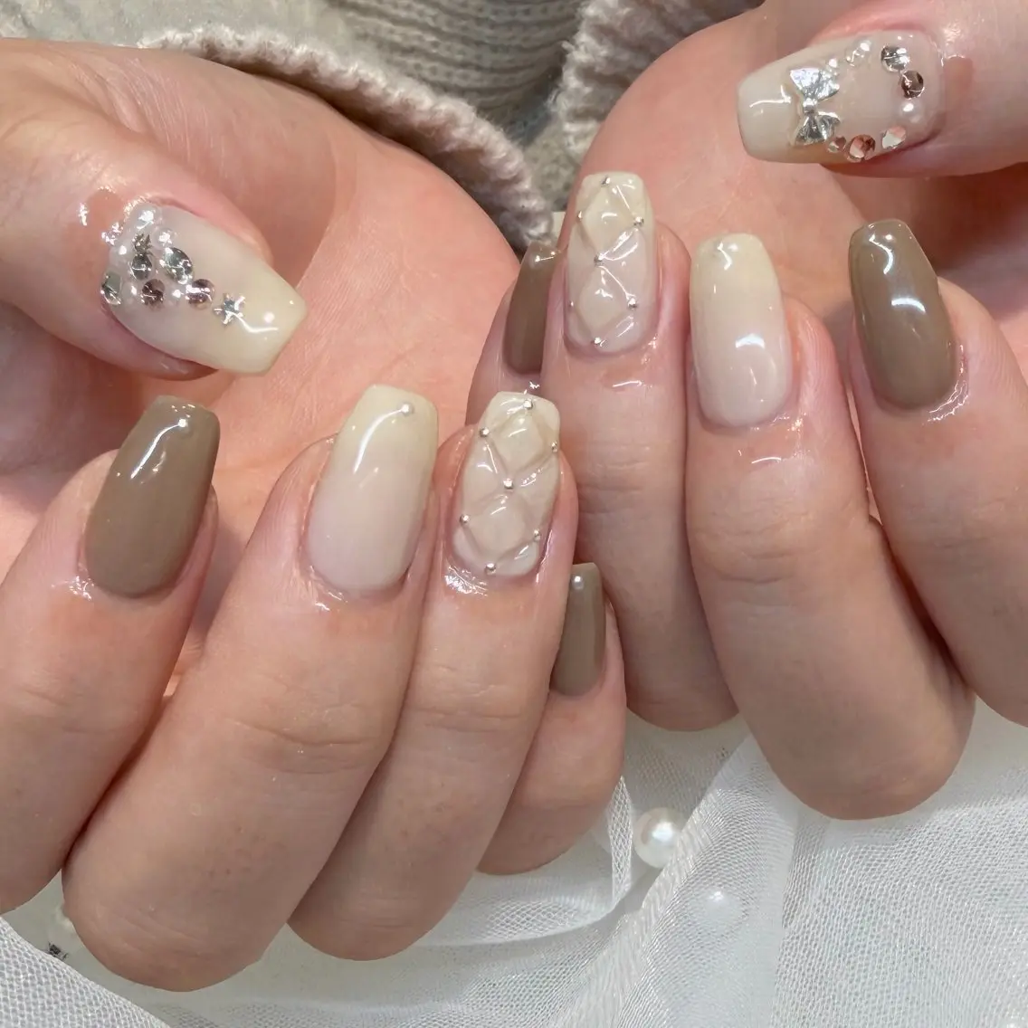 ネイル リボン 内田 里穂のネイルデザイン