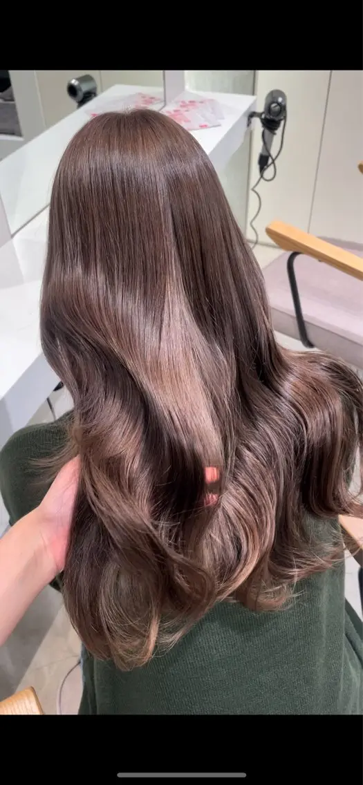 ロング カラー hana🍑 ブリーチなしピンクのヘアスタイル