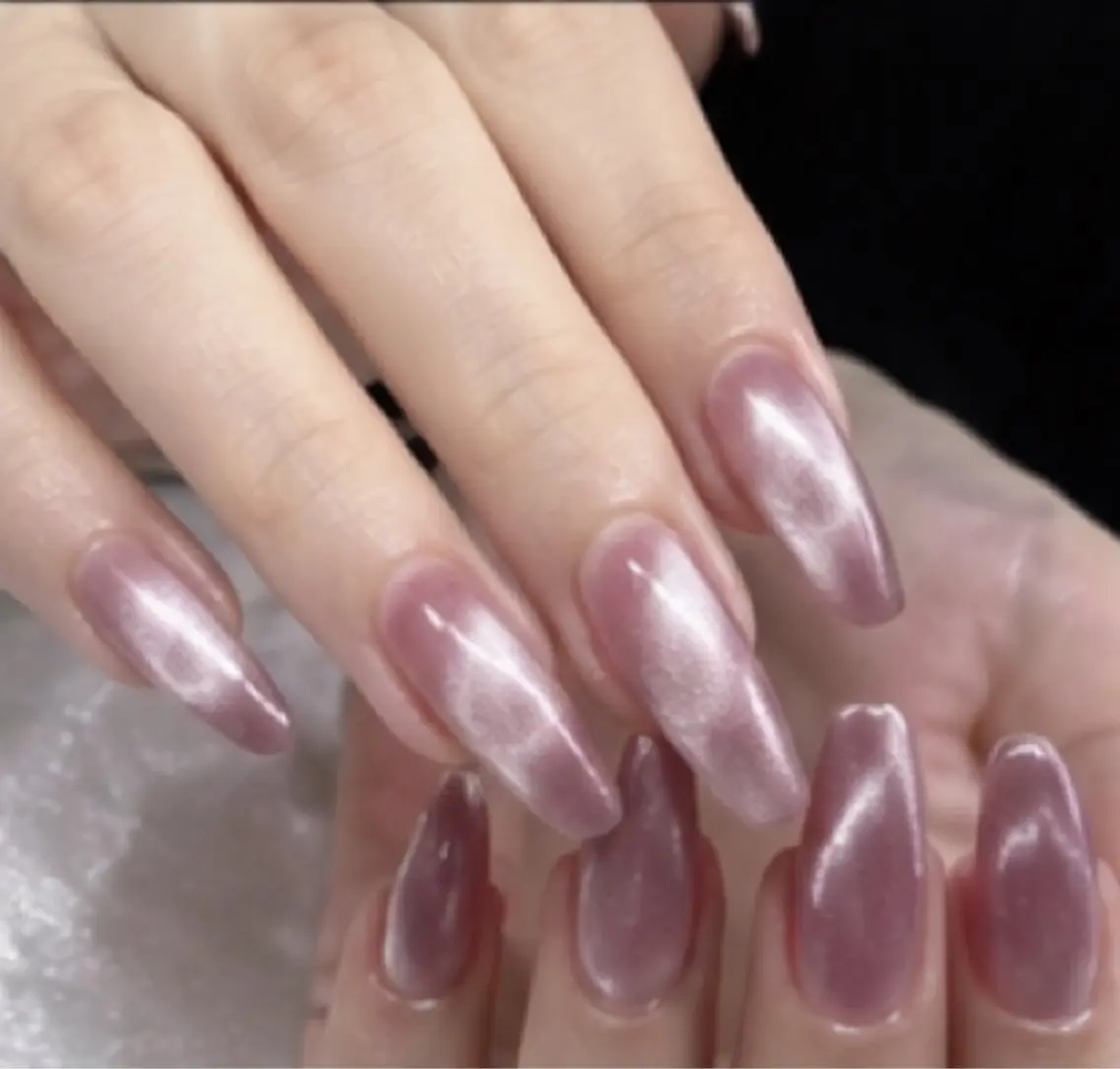 ネイル マグネットネイル LAVISH sakiのネイルデザイン