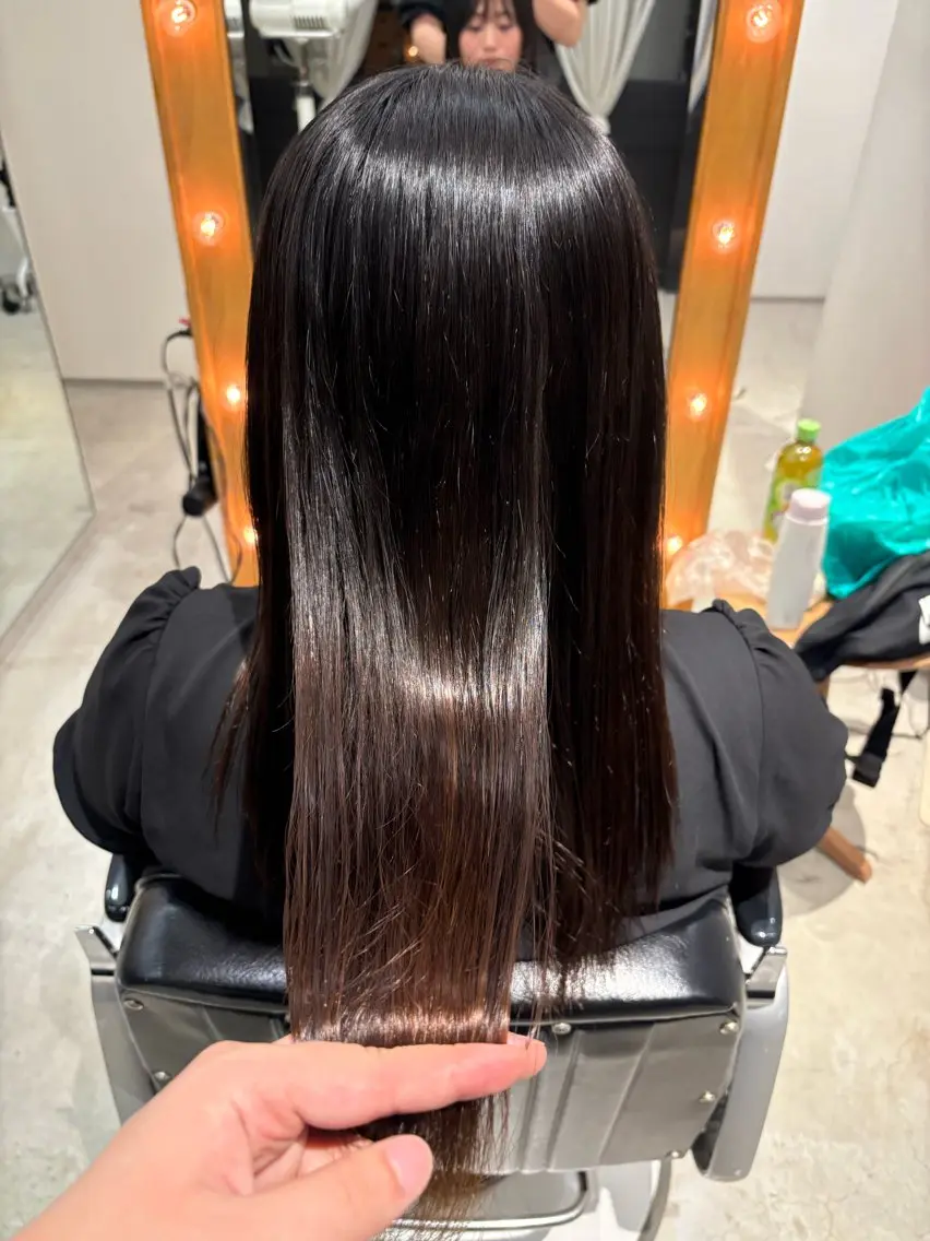 ロング パーマ 縮毛矯正 町田 晴香のヘアスタイル