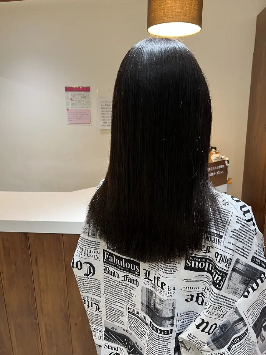⭐カット＋縮毛矯正💫トリートメント付き✨【魔法のバブル付き】 ¥13100の写真