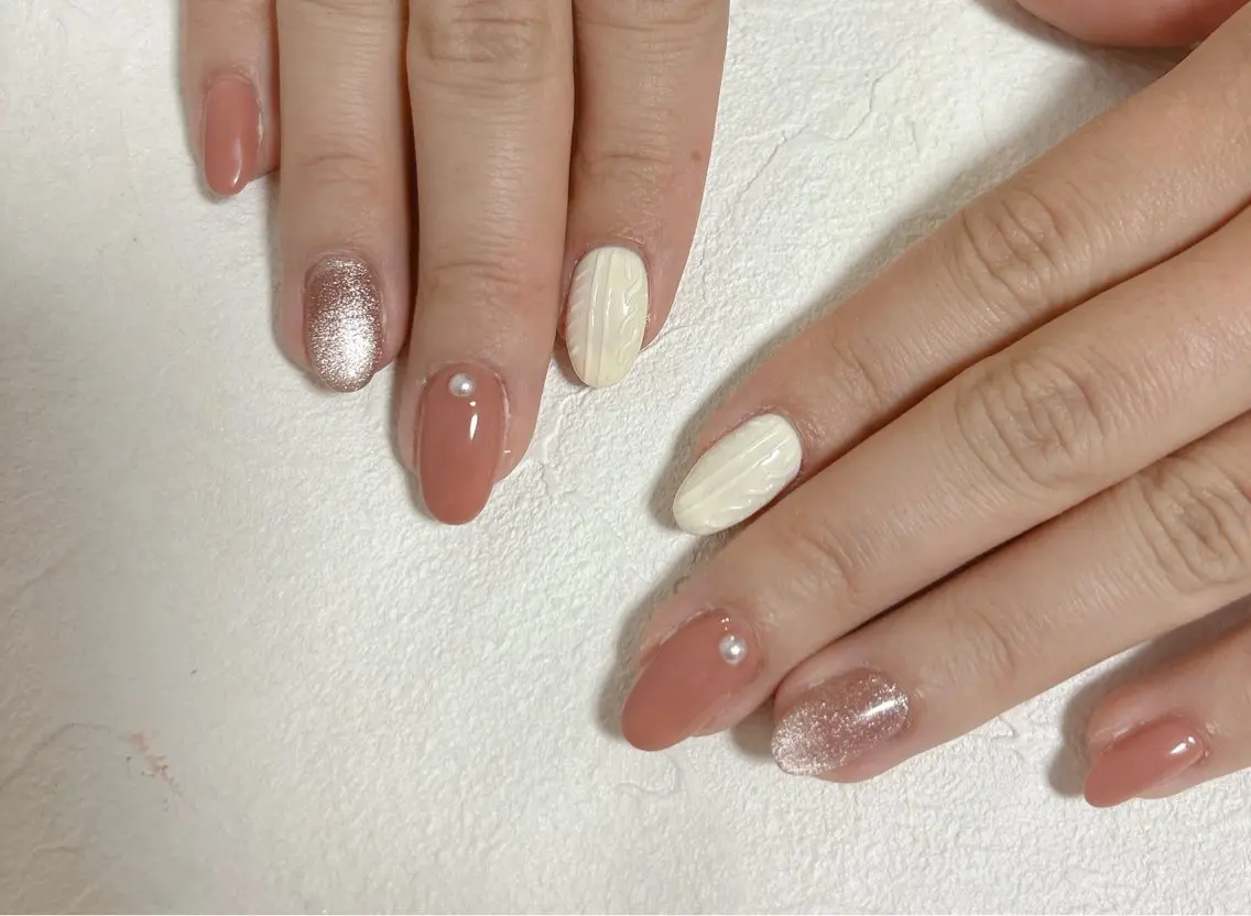 ネイル オーロラネイル フットネイル フレンチネイル ジェルネイル 韓国ネイル mogunail &blowのネイルデザイン