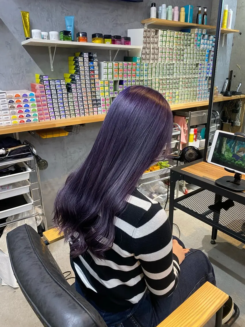 ロング カラー ブリーチ ケアブリーチ ラベンダーカラー ブリーチムラ修正 /ハイトーン/青砥大のヘアスタイル