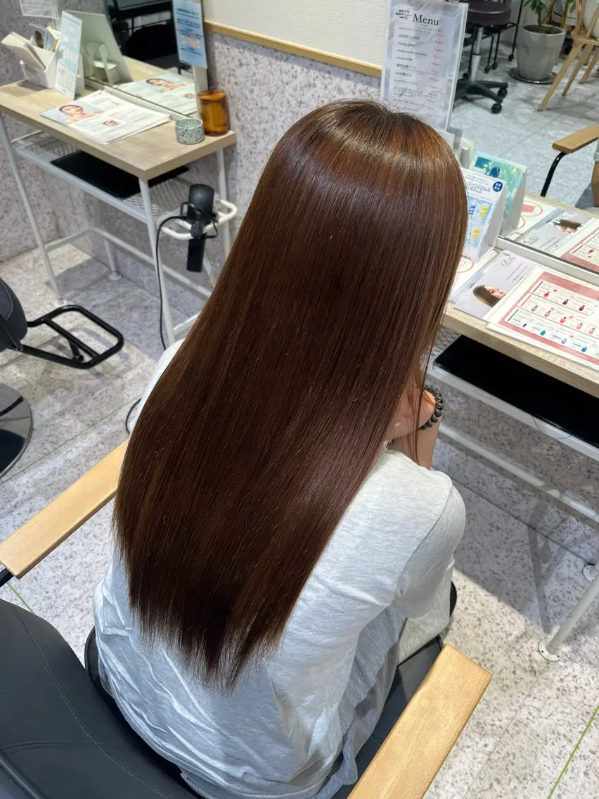 ロング 顔周りカット ハイライト 髪質改善 韓国風ヘア 縮毛矯正 ヘアカラー 艶カラー／ハイトーン ミサキのヘアスタイル