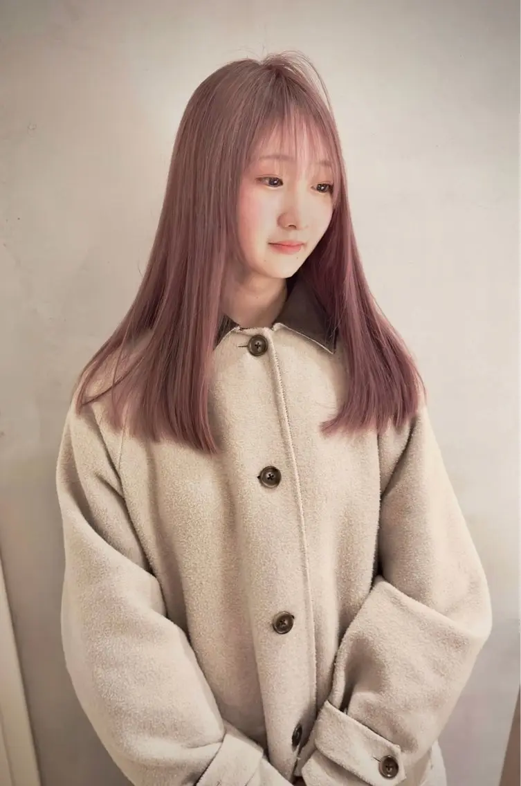 セミロング カラー ヘアカラー 💚ブリーチカラー 指名🥇💚ユウスケのヘアスタイル
