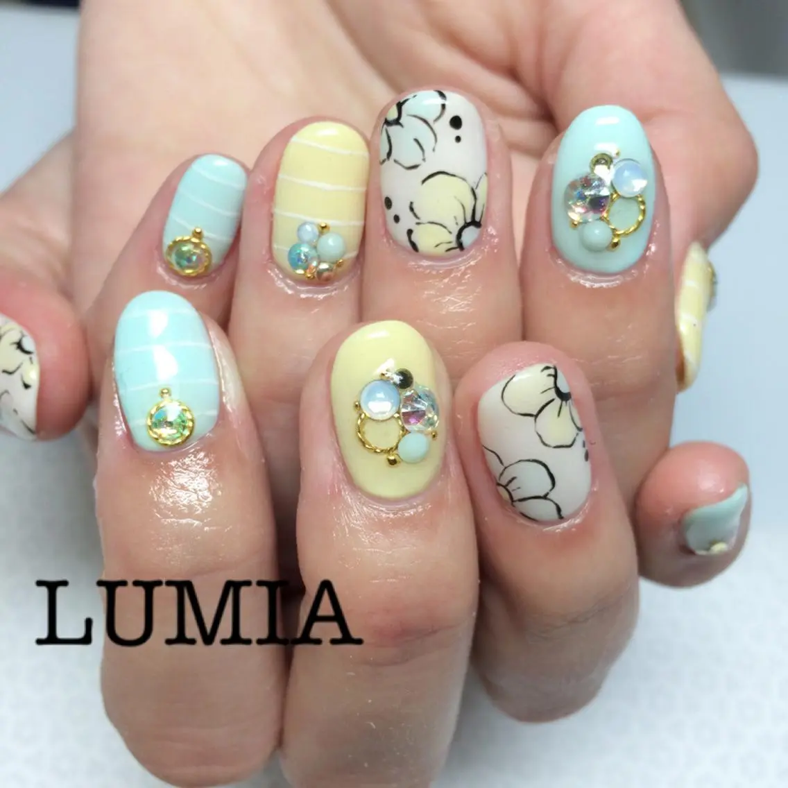 ネイル アートネイル Emu Nailのネイルデザイン
