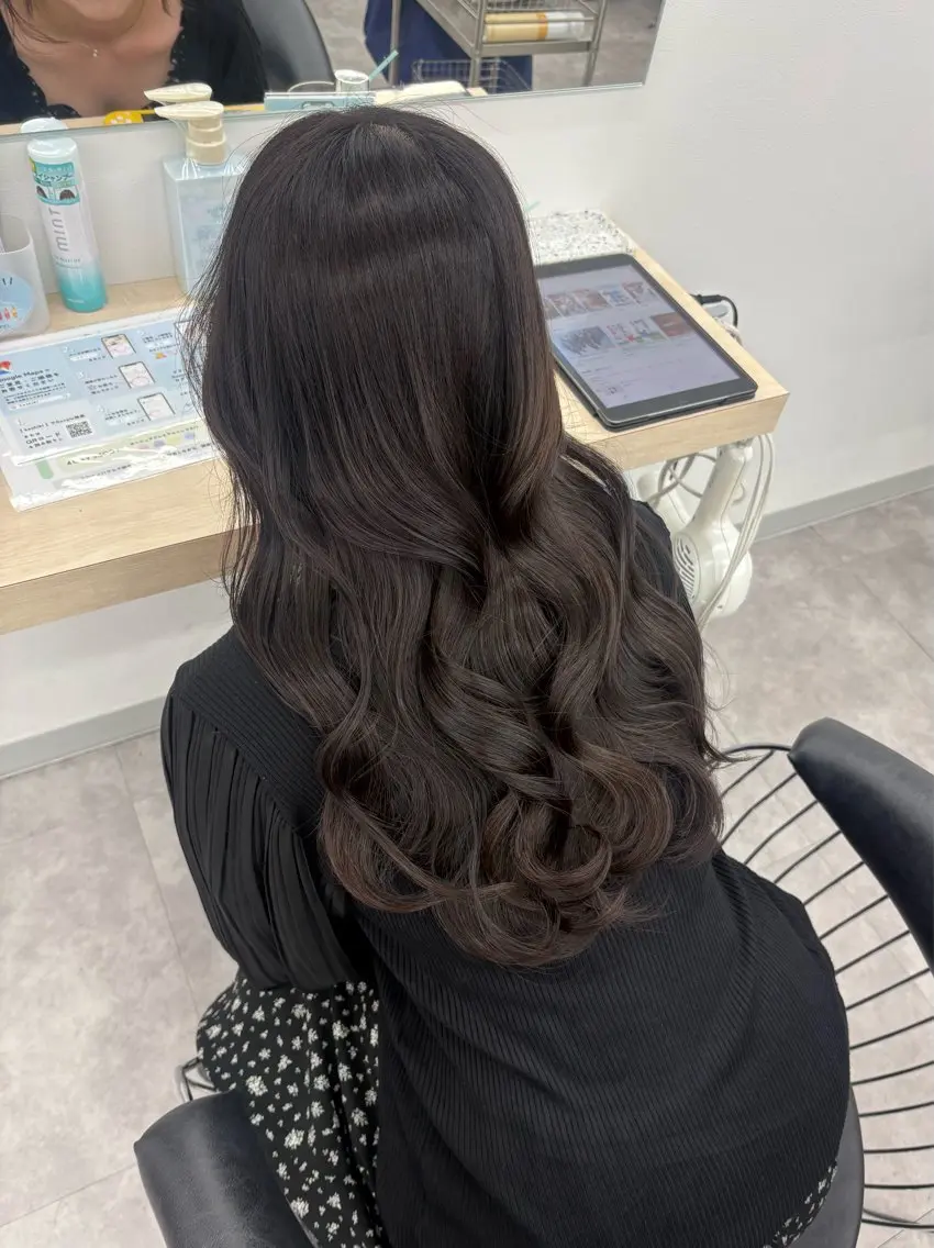 セミロング カラー 透明感カラー トリートメント ヘアカラー トリートメント 艶カラー/レイヤー 🎀 菅野 彩音のヘアスタイル