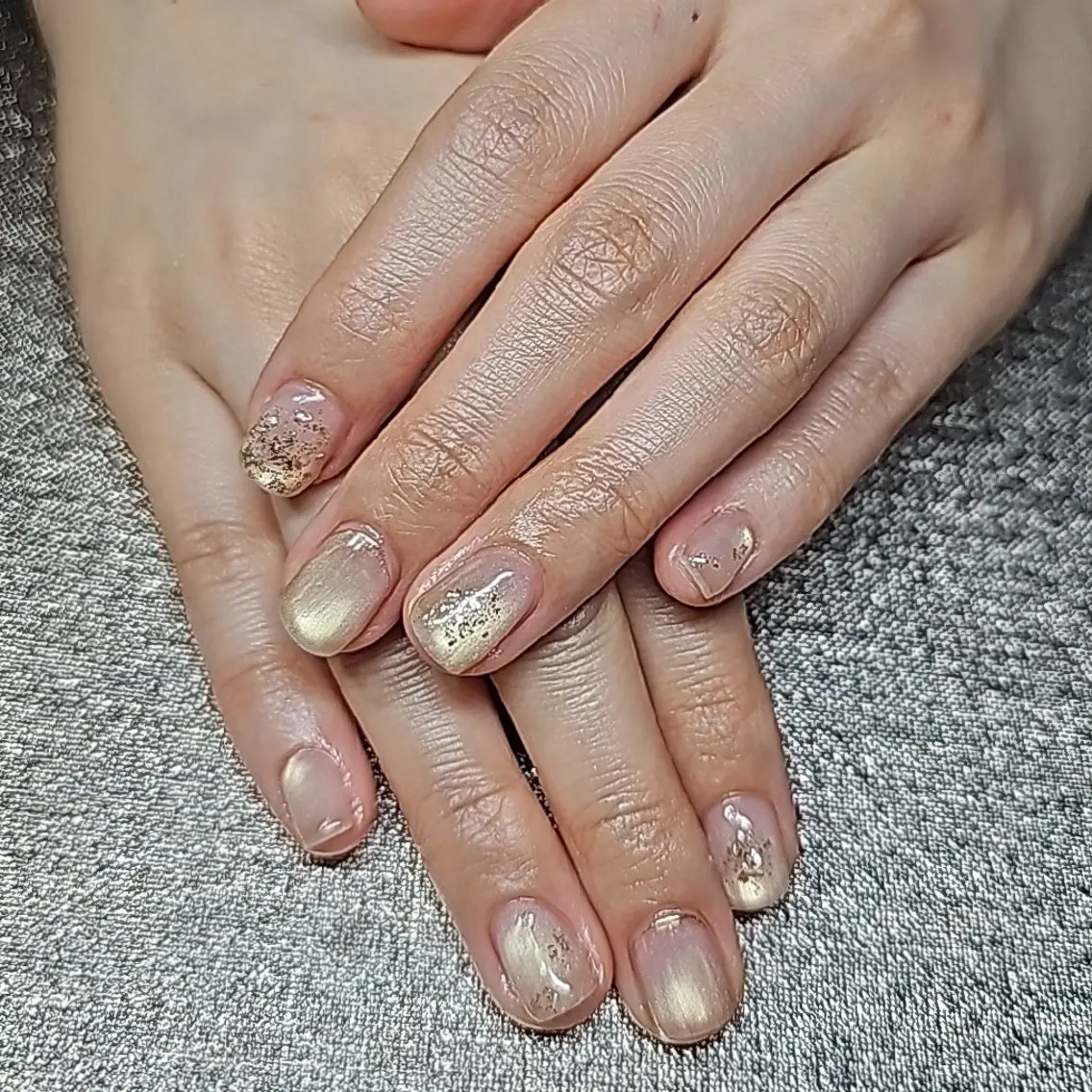ネイル ゴールド ラメ(グリッター) マグネットネイル salon de  Princessのネイルデザイン