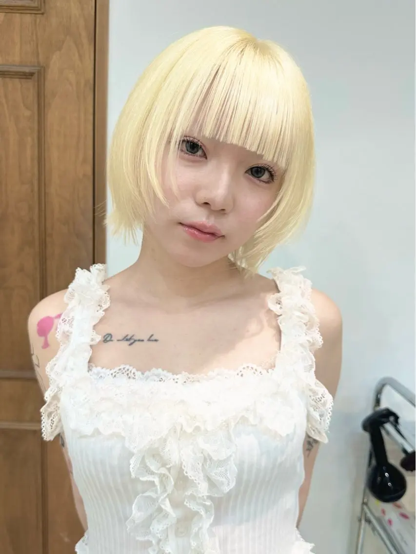 ショート カラー ヘアカラー トリートメント kai .のヘアスタイル