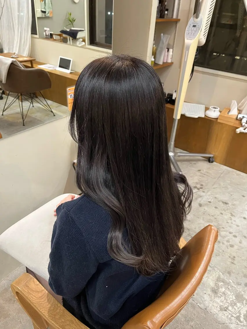 ロング カラー ヘアカラー トリートメント 🌼花屋併設🌼 木下奈々望のヘアスタイル