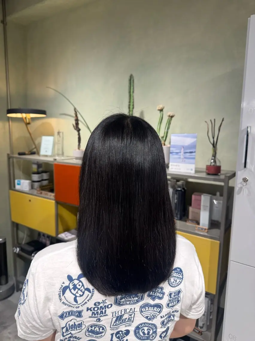 カラー 川口 彩花のヘアスタイル