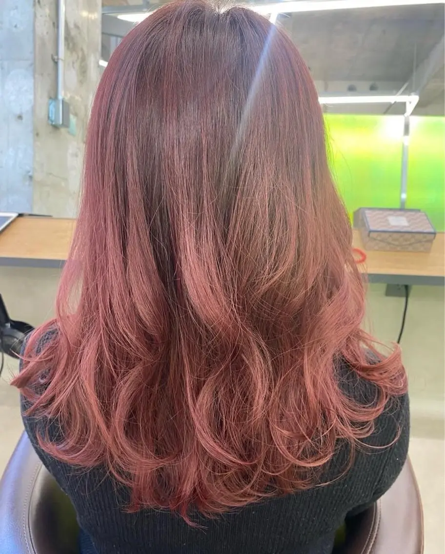 セミロング カラー ピンクカラー 天王寺区🌟大好評バ ッサリ◎美髪改善矯正のヘアスタイル