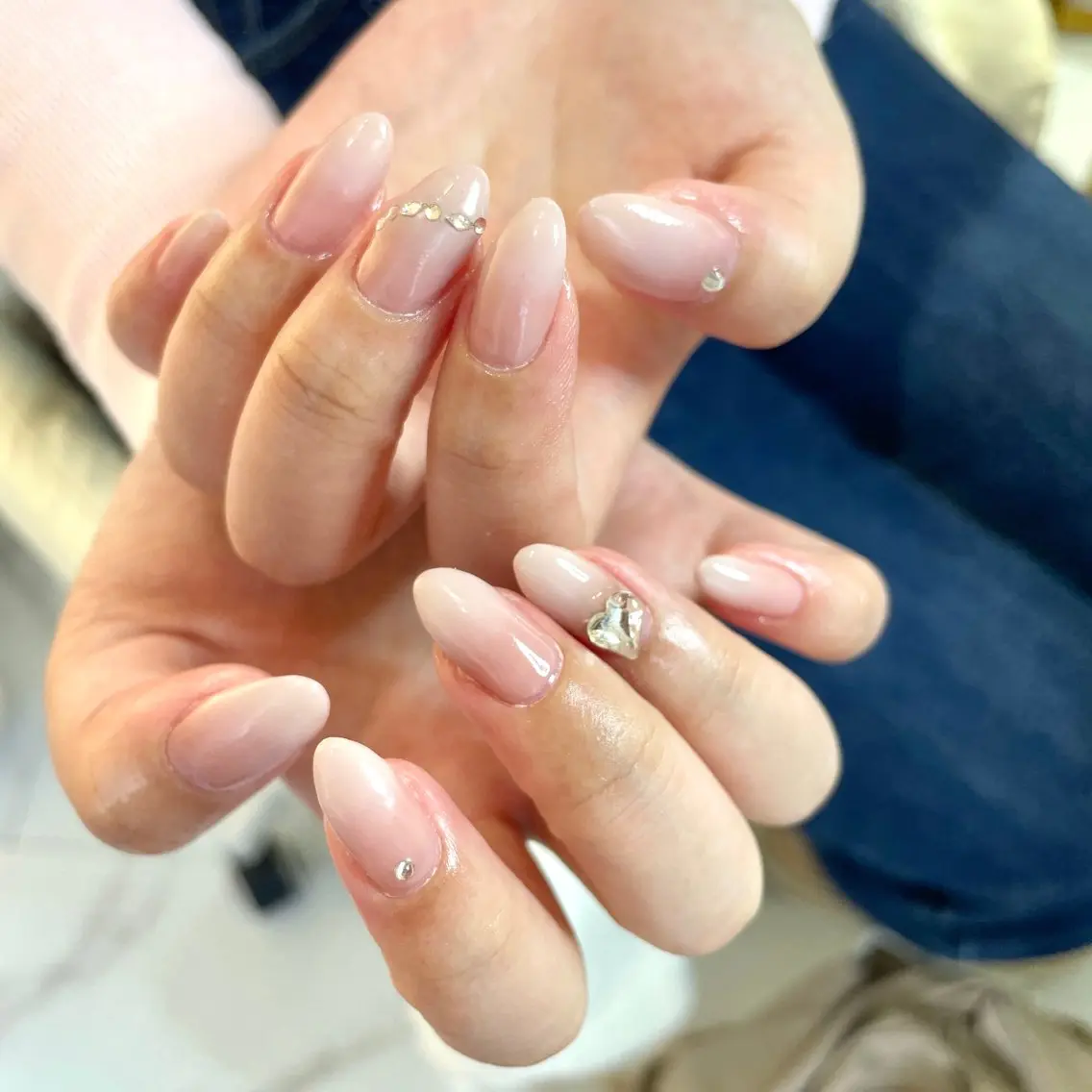ネイル ハンドネイル SunNail池袋 🍧エミリーのネイルデザイン
