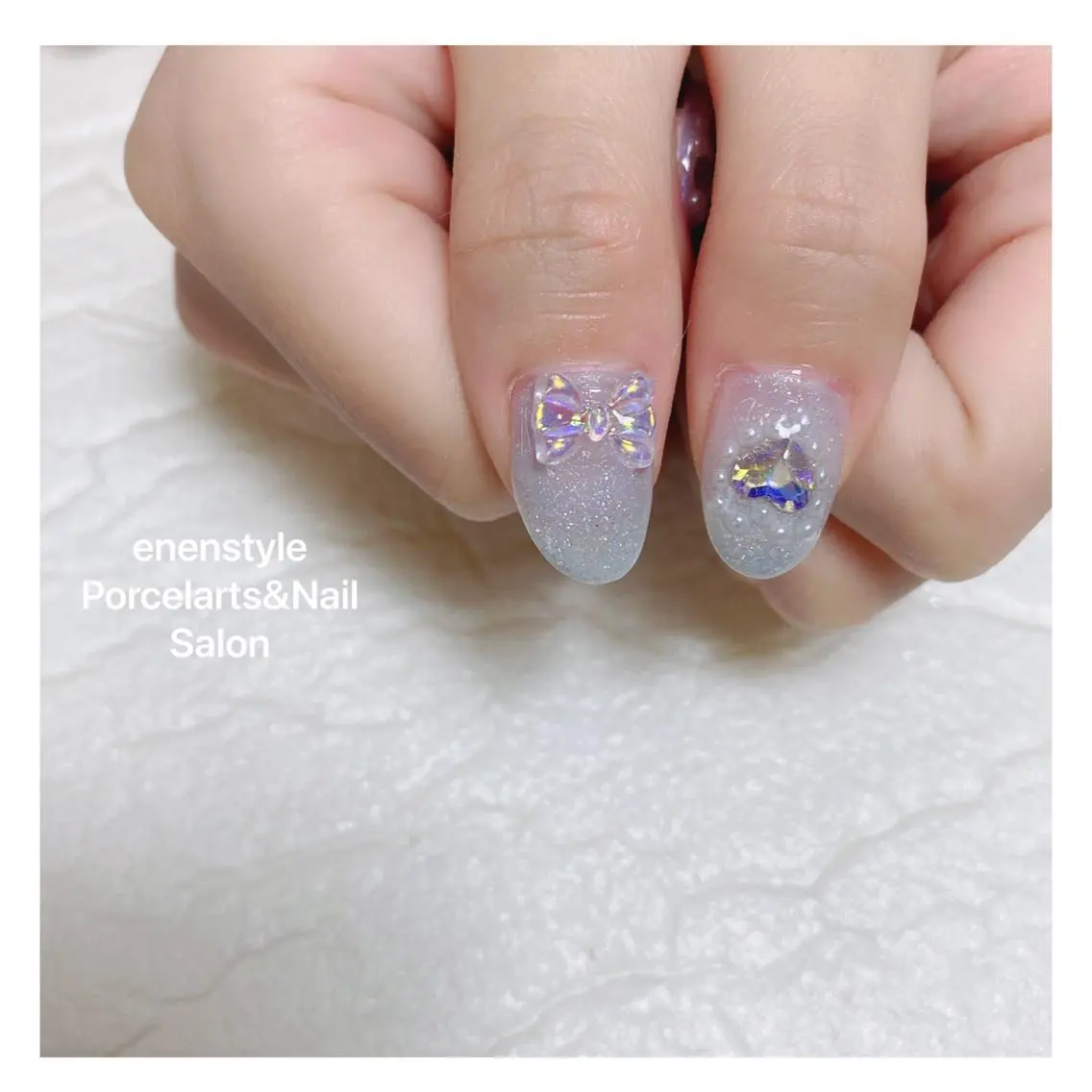 ミディアム ネイル ハンドネイル 🐾enen style 🐾のネイルデザイン